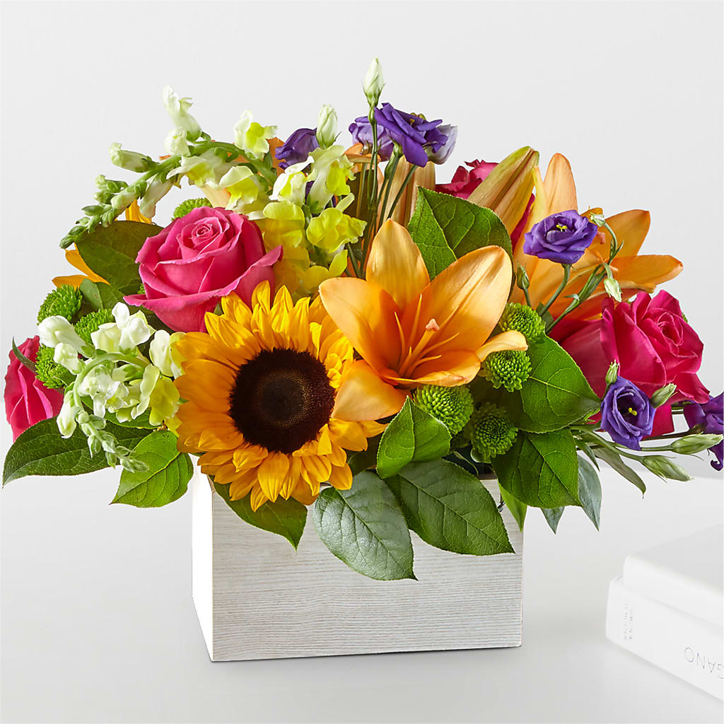 Best Day Box Bouquet – Willow Blooms Floral, Marlin TX