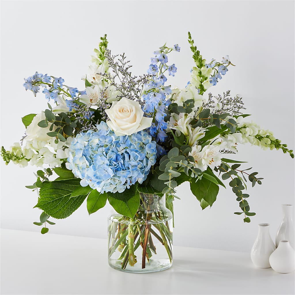 Coastal Blossom Bouquet – Willow Blooms Floral, Marlin TX
