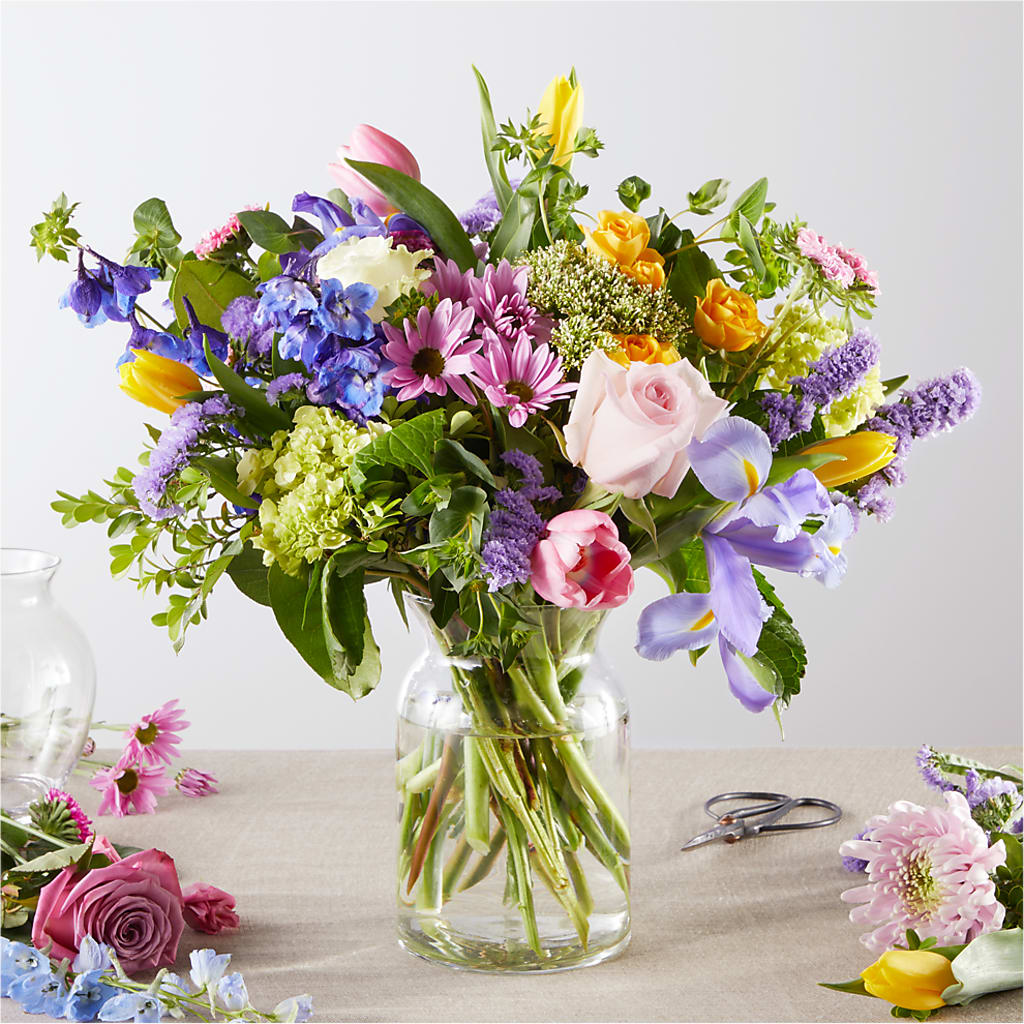 Pastel Tradition - A Florist Original – Willow Blooms Floral, Marlin TX