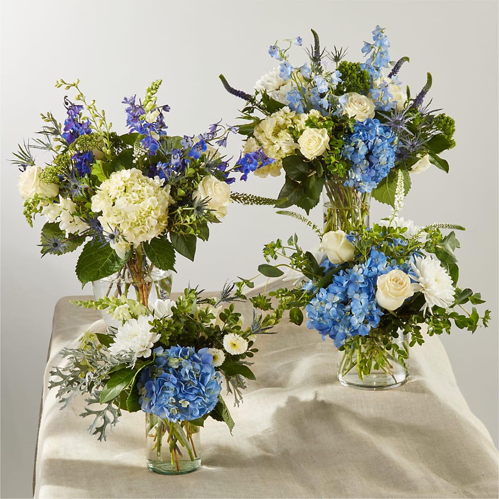Festival of Lights – A Florist Original – Willow Blooms Floral, Marlin TX