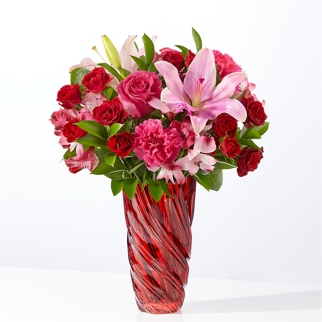 In Love Bouquet with Luxe Swirl Vase – Willow Blooms Floral, Marlin TX