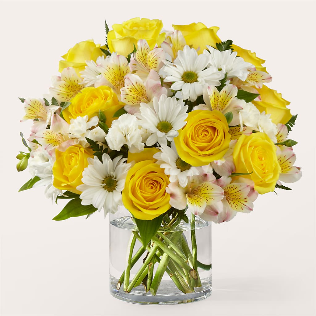Gleeful Bouquet – Willow Blooms Floral, Marlin TX