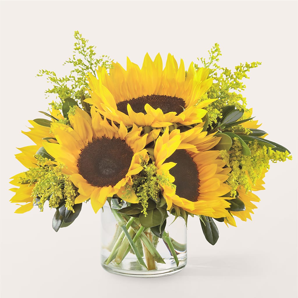 Beaming Sunflower Bouquet – Willow Blooms Floral, Marlin TX