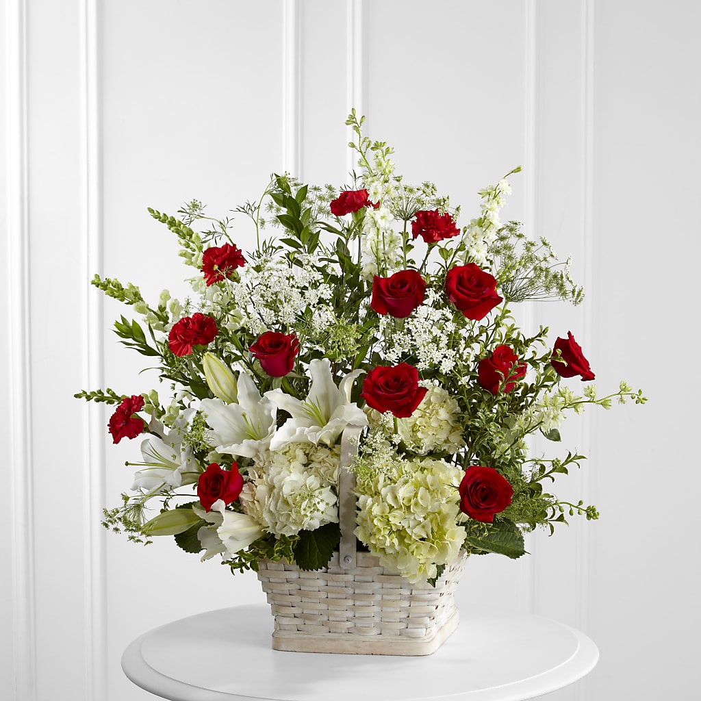 In Loving Memory Arrangement – Willow Blooms Floral, Marlin TX