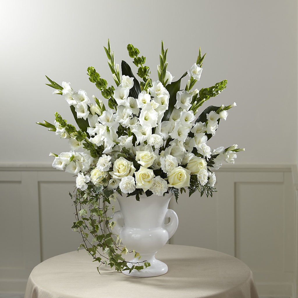 Fond Reflections Arrangement – Willow Blooms Floral, Marlin TX