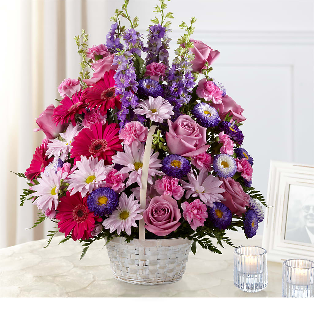 Pastel Peace Basket – Willow Blooms Floral, Marlin TX