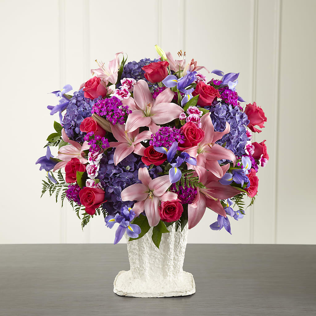 We Fondly Remember Arrangement – Willow Blooms Floral, Marlin TX
