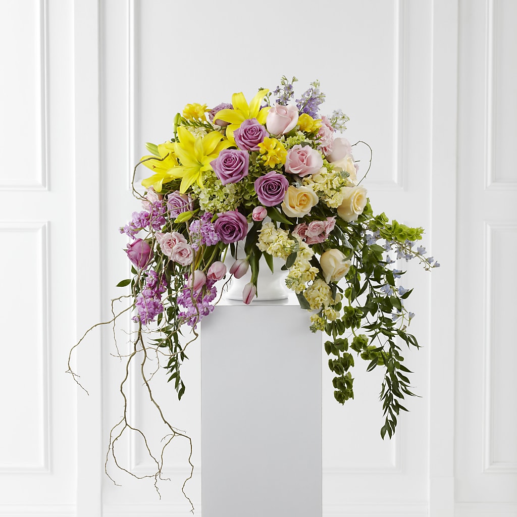 Display of Affection Arrangement – Willow Blooms Floral, Marlin TX