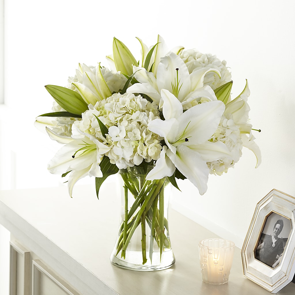 Compassionate Lily Bouquet – Willow Blooms Floral, Marlin TX