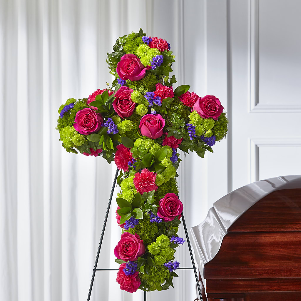 Tribute Rose Floral Cross – Willow Blooms Floral, Marlin TX