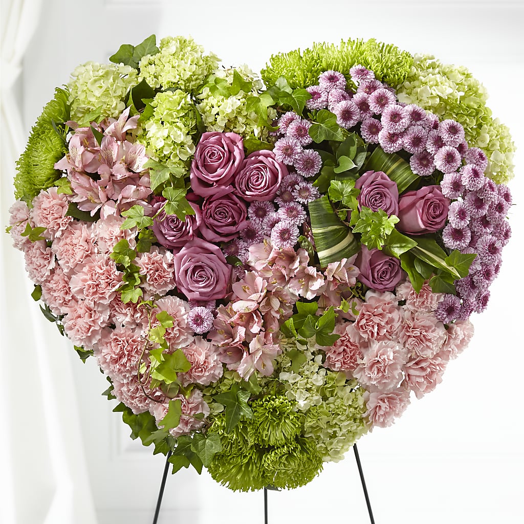 Heartwarming Standing Heart – Willow Blooms Floral, Marlin TX