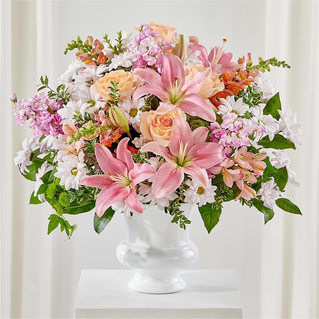 Heartfelt Gesture Urn Arrangement – Willow Blooms Floral, Marlin TX
