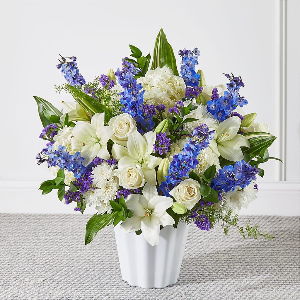 Take Comfort Floor Basket – Willow Blooms Floral, Marlin TX