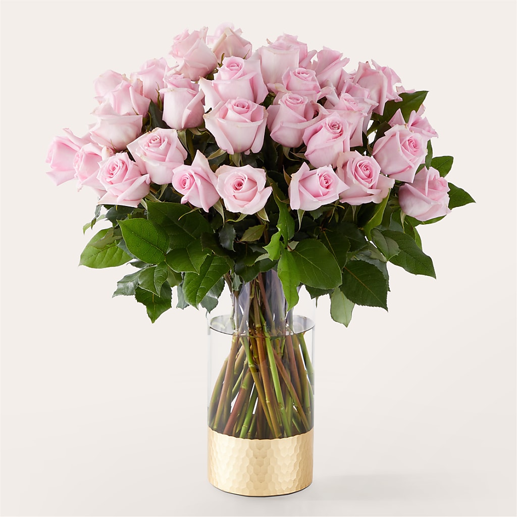 Picture Perfect Pink Rose Bouquet – Willow Blooms Floral, Marlin TX