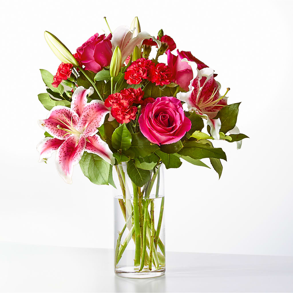 Love at First Sight Bouquet – Willow Blooms Floral, Marlin TX