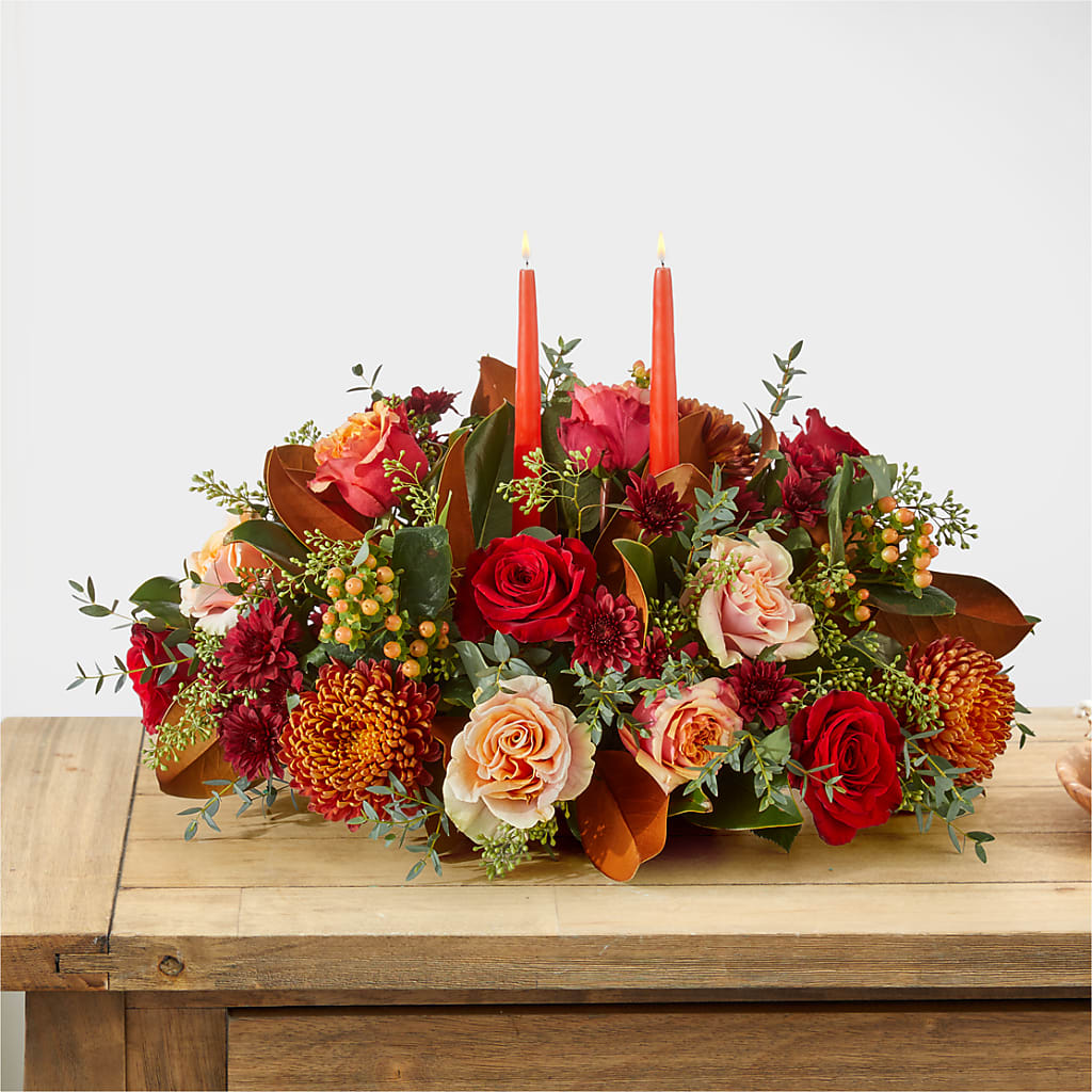Gather Near Centerpiece – Willow Blooms Floral, Marlin TX