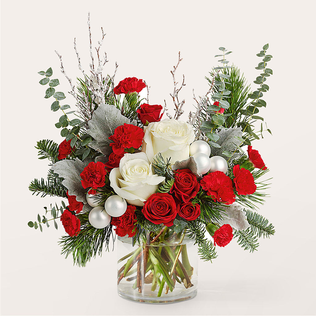 Trimming the Tree Bouquet – Willow Blooms Floral, Marlin TX