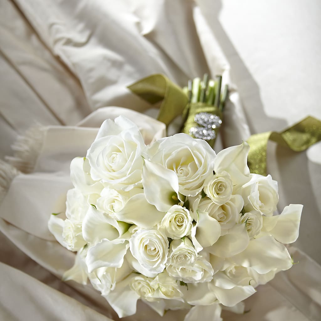 Serene Highness Bouquet – Willow Blooms Floral, Marlin TX