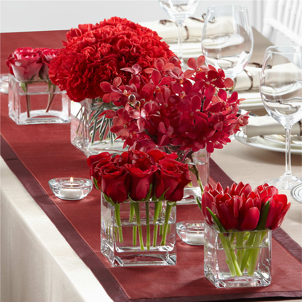 Modern Grace Centerpiece – Willow Blooms Floral, Marlin TX