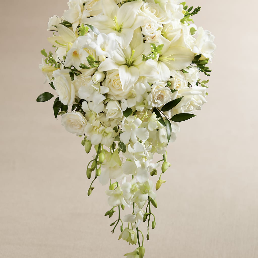 White Wonders Bouquet – Willow Blooms Floral, Marlin TX