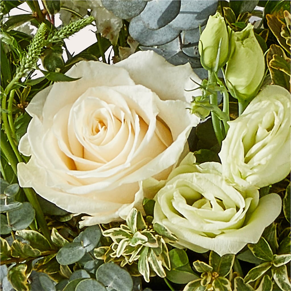 Cashmere Bouquet –  Willow Blooms Floral, Marlin TX