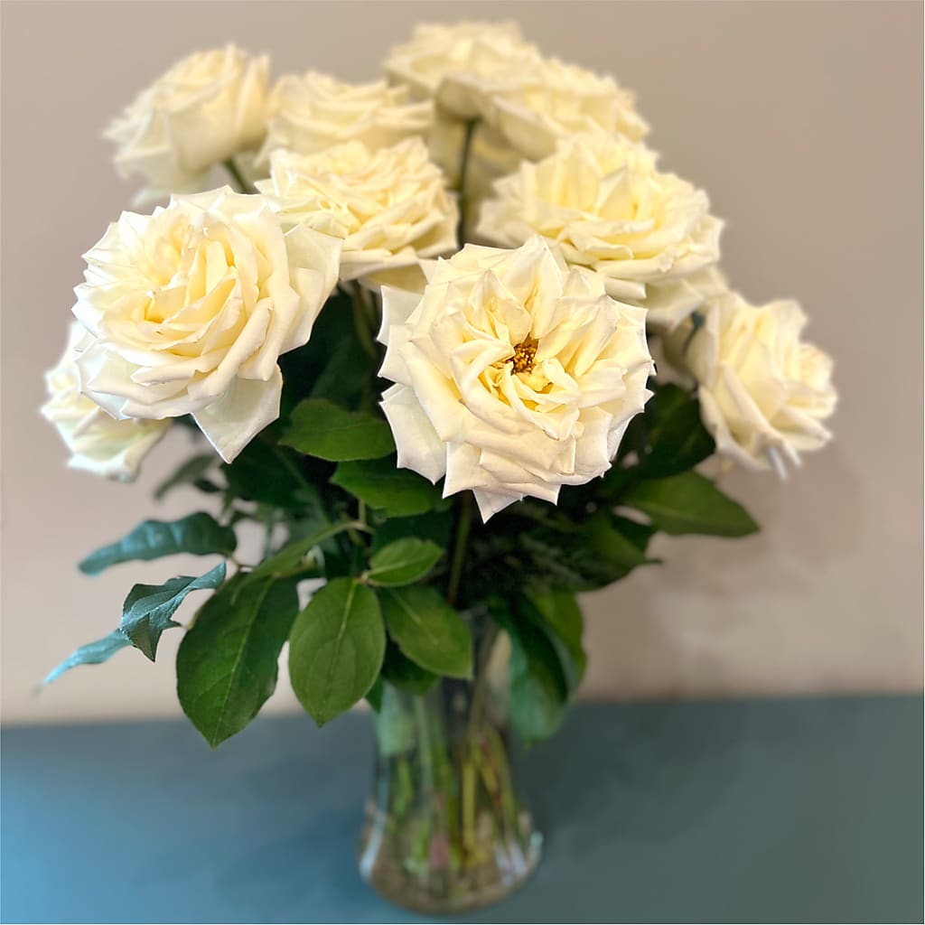 Long Stem Yellow Rose Bouquet –  Willow Blooms Floral, Marlin TX