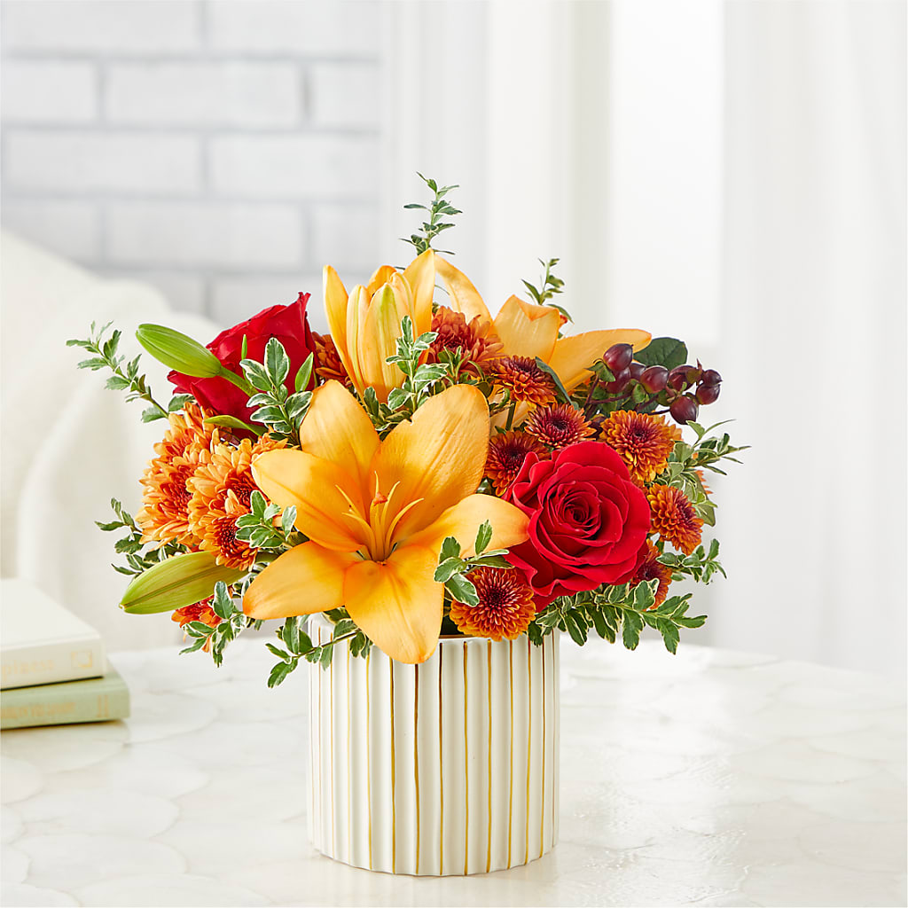 Scarlet Skies Bouquet –  Willow Blooms Floral, Marlin TX
