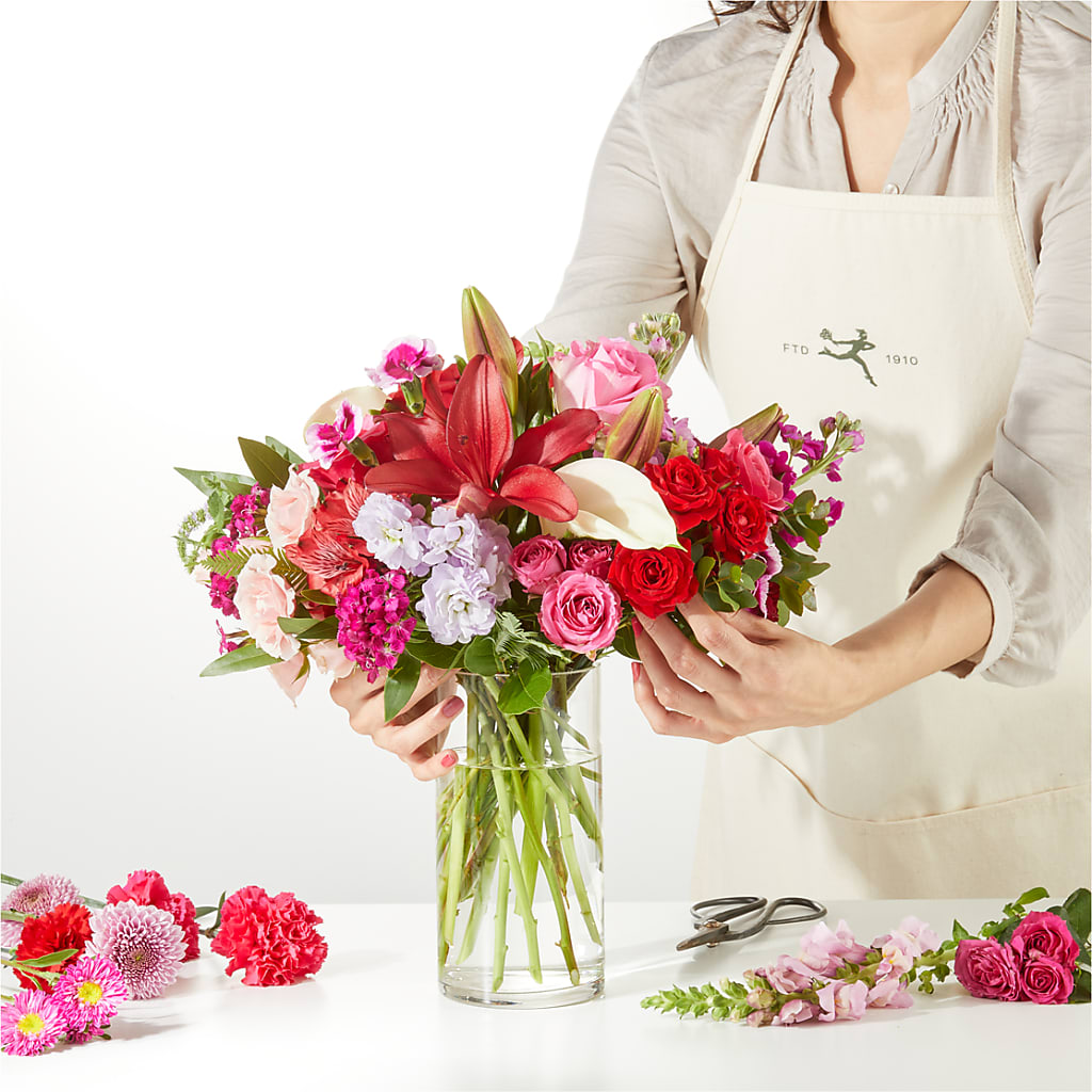 Swooning Over You - A Luxury Florist Original –  Willow Blooms Floral, Marlin TX