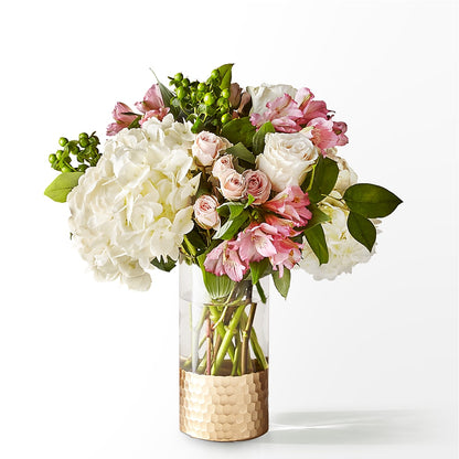 Parisian Stroll Bouquet –  Willow Blooms Floral, Marlin TX