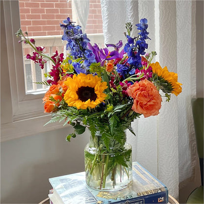 Rays of Life Bouquet –  Willow Blooms Floral, Marlin TX