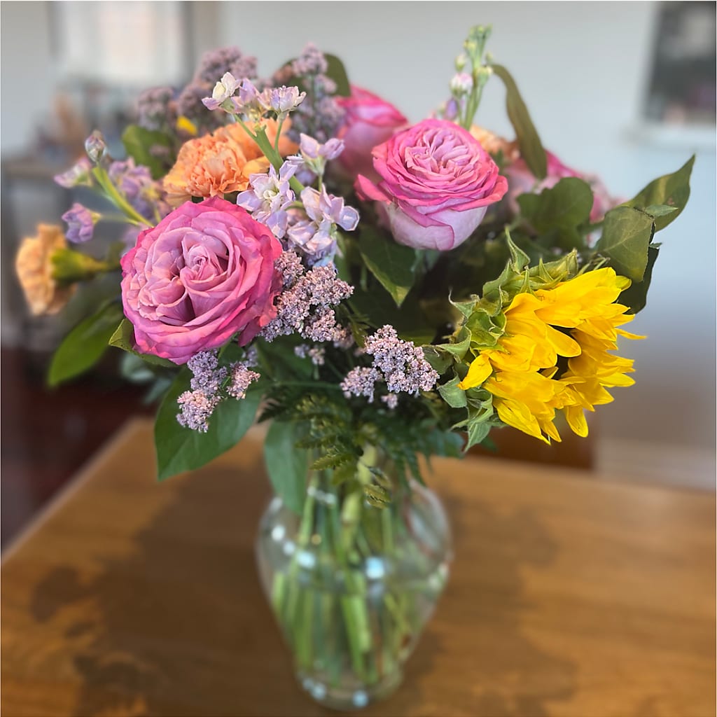 Yellow Brick Road Bouquet –  Willow Blooms Floral, Marlin TX