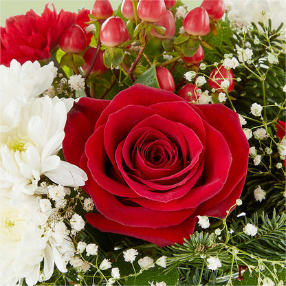 Chance of Flurries Bouquet –  Willow Blooms Floral, Marlin TX