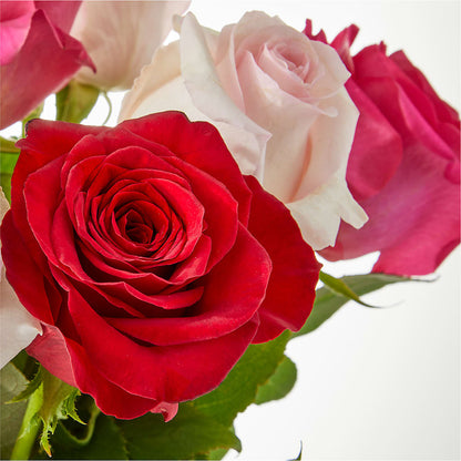 Charming Rose Bouquet –  Willow Blooms Floral, Marlin TX