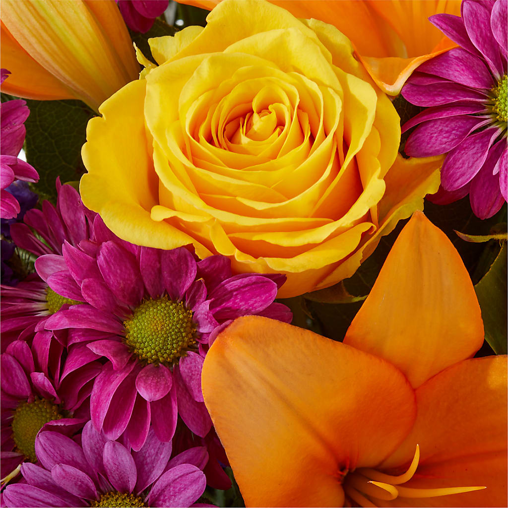 Colorful Visions Bouquet –  Willow Blooms Floral, Marlin TX