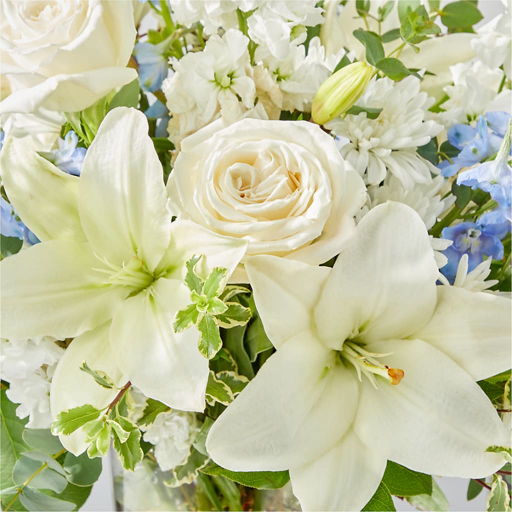 Peace of Mind Bouquet –  Willow Blooms Floral, Marlin TX