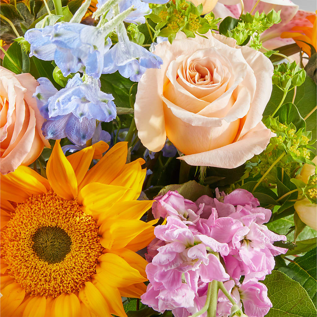 Dreamy Meadows Bouquet –  Willow Blooms Floral, Marlin TX