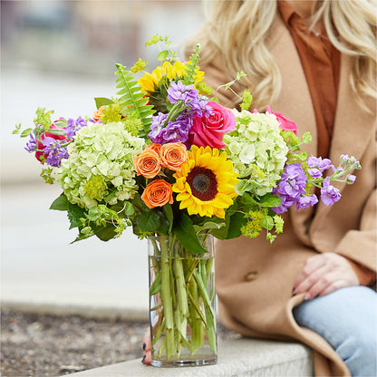 Vibrant Greetings Bouquet –  Willow Blooms Floral, Marlin TX