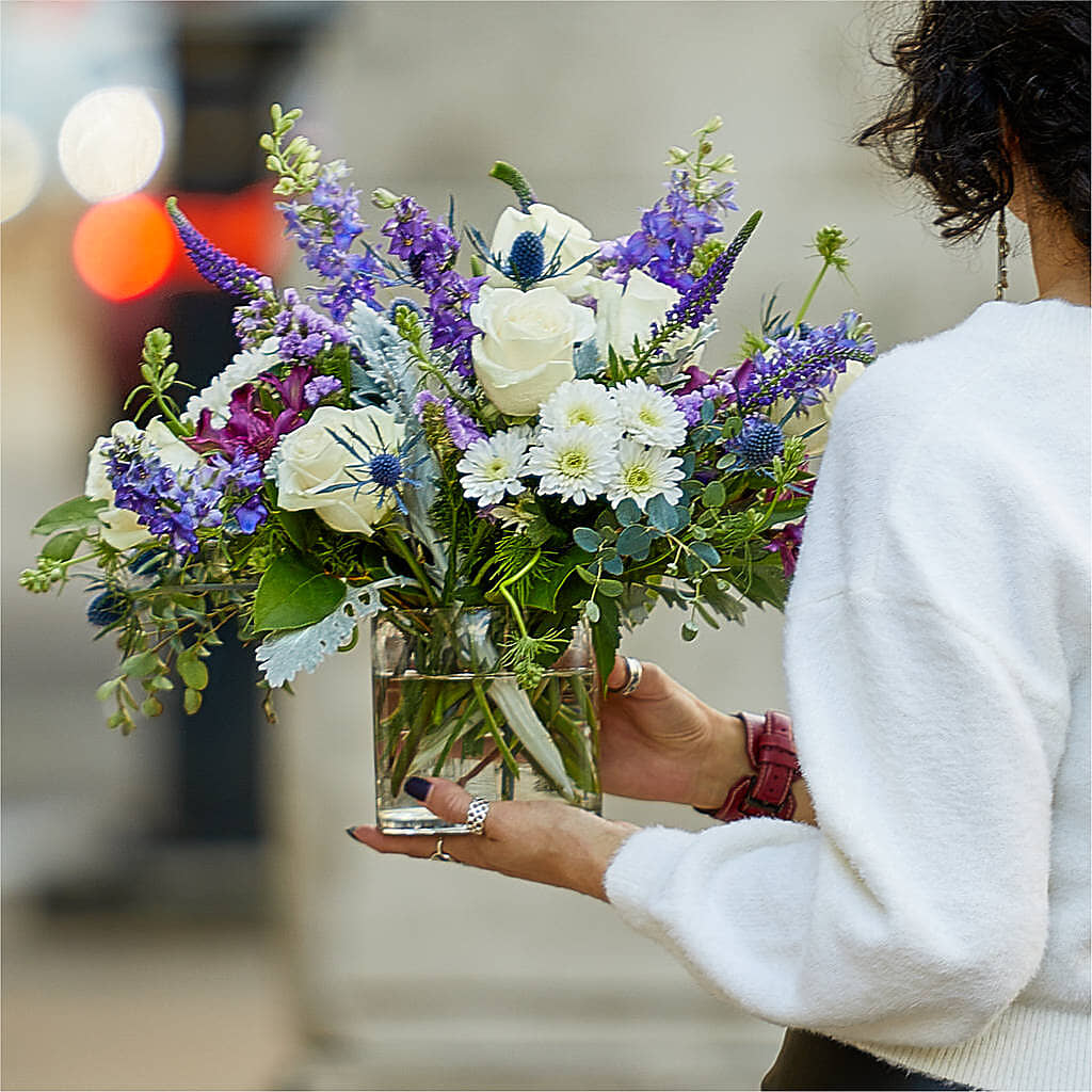 Shooting Star Bouquet –  Willow Blooms Floral, Marlin TX