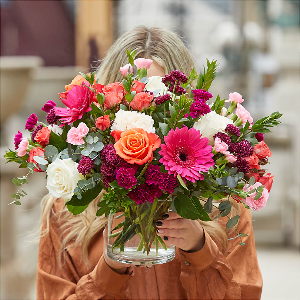 Smell the Roses Bouquet –  Willow Blooms Floral, Marlin TX