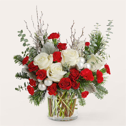 Trimming the Tree Bouquet –  Willow Blooms Floral, Marlin TX
