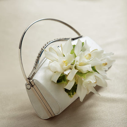 White Purse Decor –  Willow Blooms Floral, Marlin TX